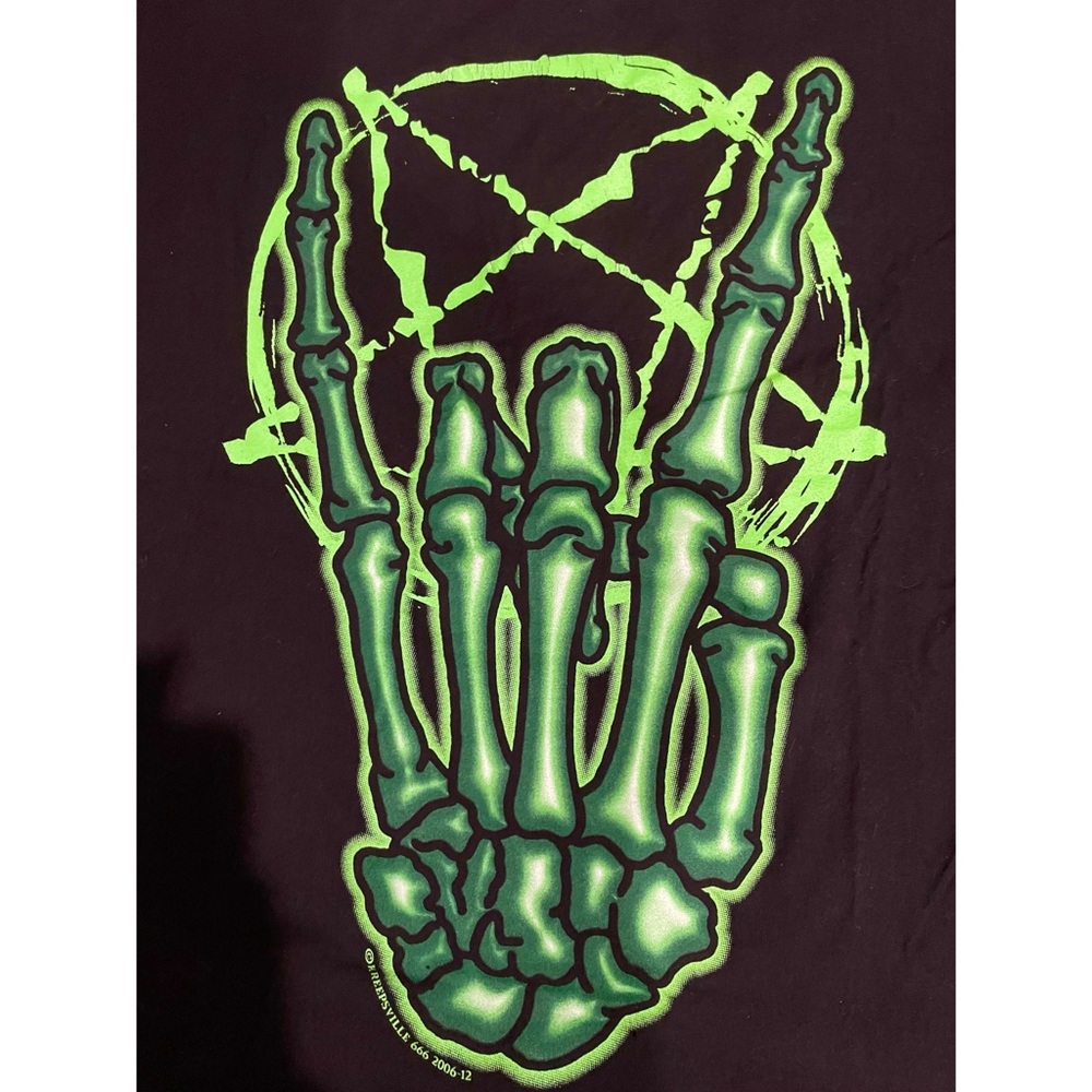 Kreepsville 666 slime green skeleton bones metal hand & pentagram L horror punk - Picture 2 of 3